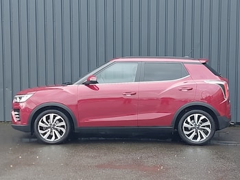 Used Ssangyong Tivoli 2023 for sale - 75988642: Photo