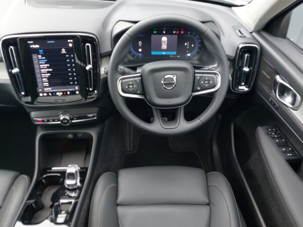 Used Volvo XC40 2024 for sale - 75652478: Photo 7
