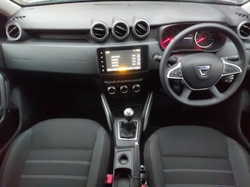 Used Dacia Duster 2022 for sale - 77318744: Photo