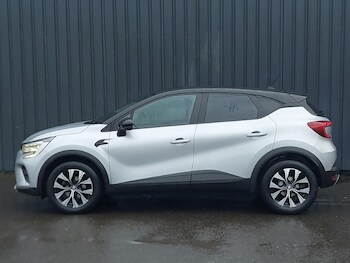 Used Renault Captur 2022 for sale - 77439283: Photo