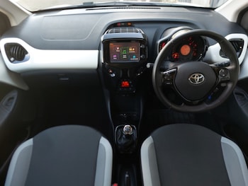 Used Toyota AYGO 2017 for sale - 75767788: Photo
