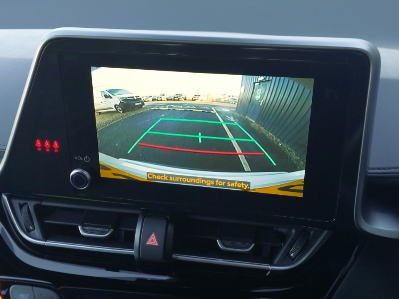 Used Toyota C-HR 2023 for sale - 76695678: Photo 11