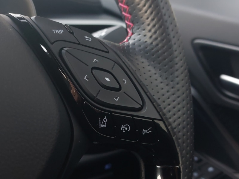 Used Toyota C-HR 2023 for sale - 76695678: Photo 18