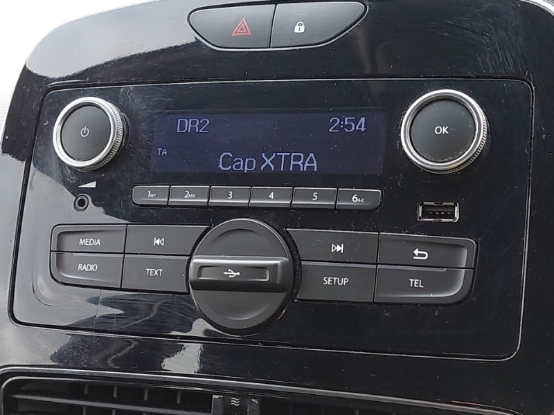 Used Renault Clio 2018 for sale - 77695039: Photo 10