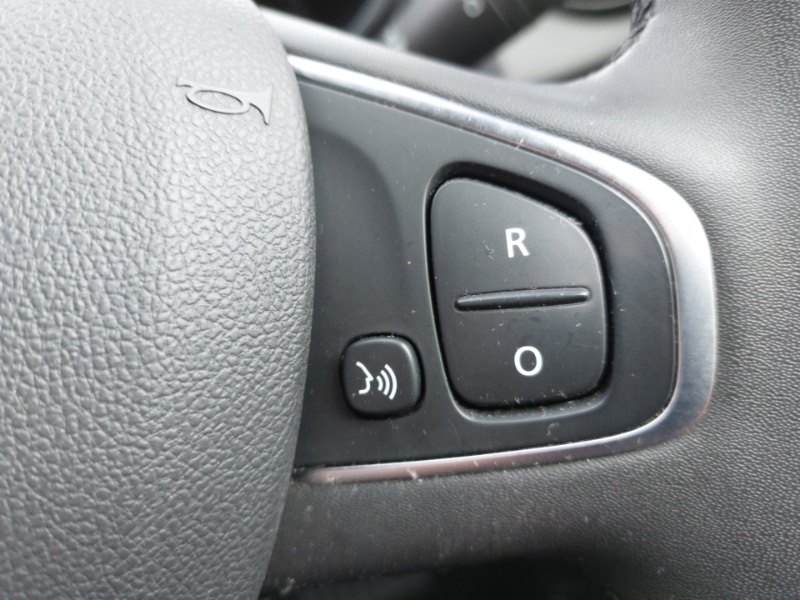 Used Renault Clio 2018 for sale - 77695039: Photo 14