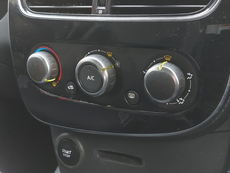 Used Renault Clio 2018 for sale - 77695039: Photo 19