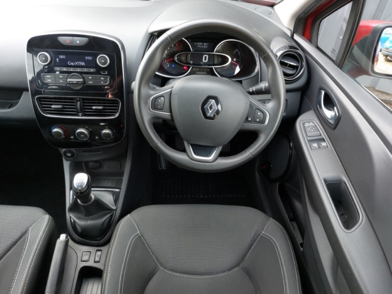 Used Renault Clio 2018 for sale - 77695039: Photo 7
