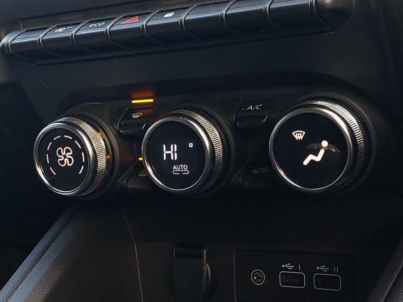 Used Renault Clio 2025 for sale - 77028504: Photo 15