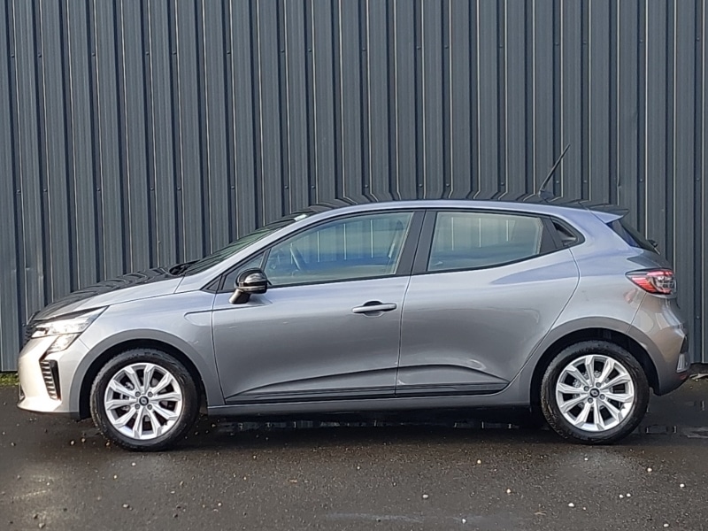 Used Renault Clio 2025 for sale - 77028504: Photo 4