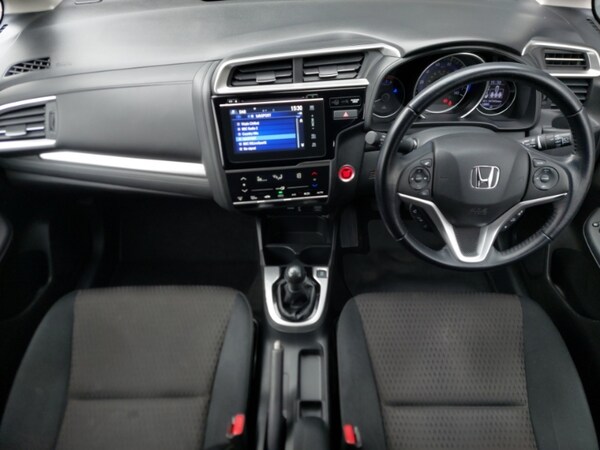 Used Honda Jazz 2019 for sale - 76213581: Photo 2