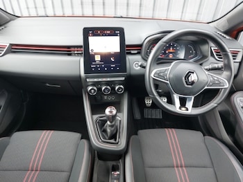 Used Renault Clio 2022 for sale - 78164422: Photo