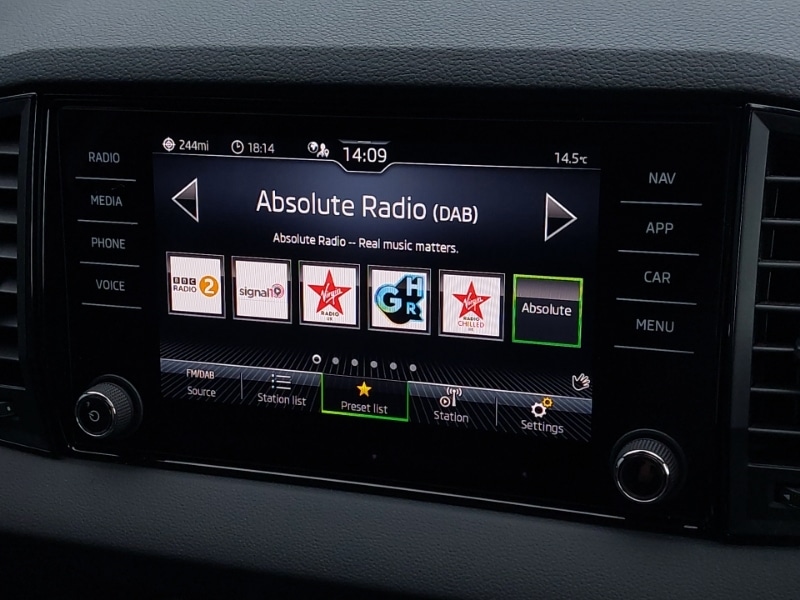 Used Skoda Karoq 2024 for sale - 76785551: Photo 13