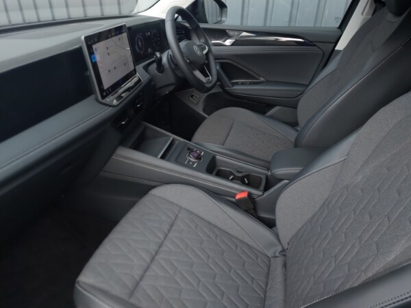 Used Volkswagen Tiguan 2024 for sale - 75107977: Photo 5