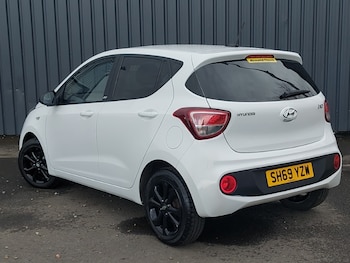 Used Hyundai i10 2019 for sale - 78238558: Photo