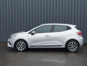 Used Renault Clio 2022 for sale - 77874311: Photo