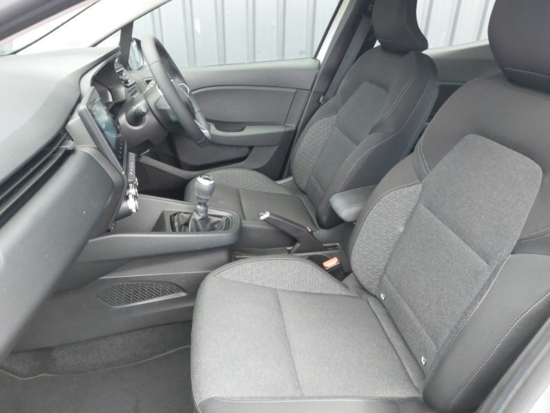 Used Renault Clio 2022 for sale - 77874311: Photo 5