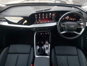 Used Audi Q5 2025 for sale - 76683791: Photo