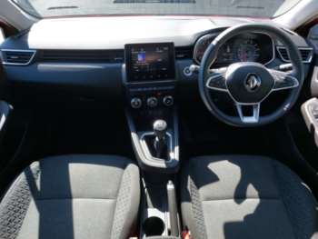 Used Renault Clio 2021 for sale - 75223786: Photo