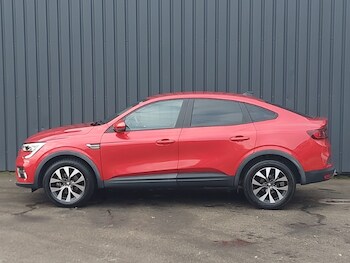 Used Renault Arkana 2022 for sale - 76651411: Photo