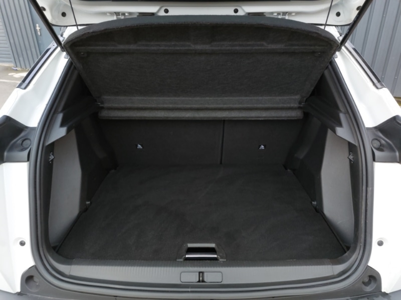 Used Peugeot 2008 2023 for sale - 77596742: Photo 8