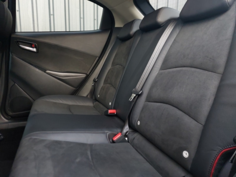 Used Mazda Mazda2 2023 for sale - 77130142: Photo 6