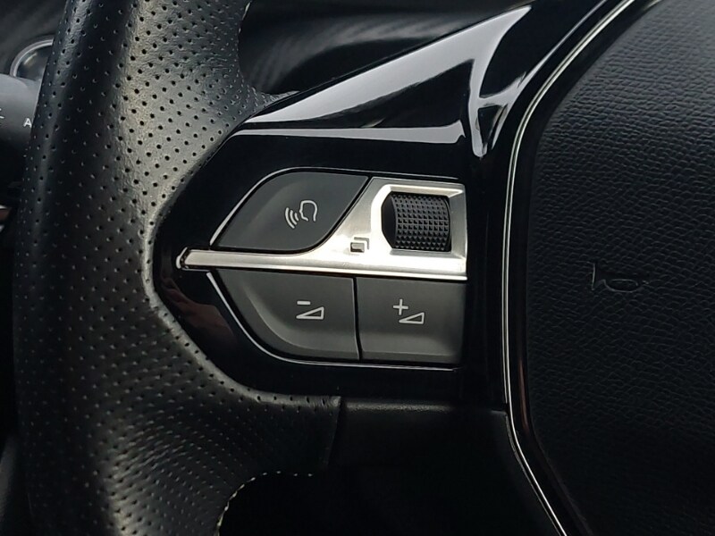 Used Peugeot 208 2020 for sale - 77272934: Photo 18