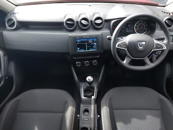 Used Dacia Duster 2021 for sale - 75971679: Photo