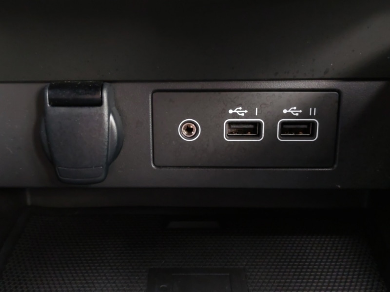 Used Renault Clio 2024 for sale - 76737228: Photo 16