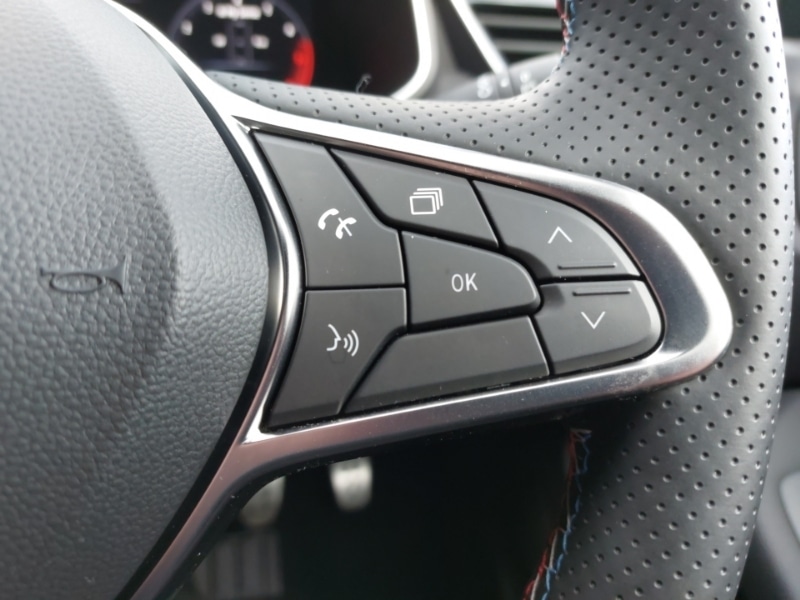 Used Renault Clio 2024 for sale - 76737228: Photo 18