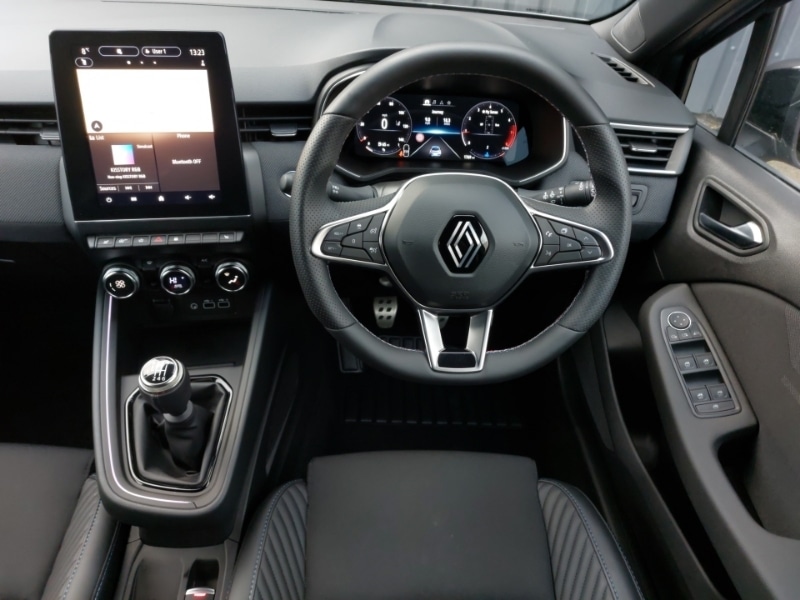 Used Renault Clio 2024 for sale - 76737228: Photo 7