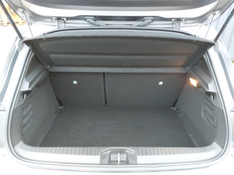 Used Renault Clio 2024 for sale - 76737228: Photo 8