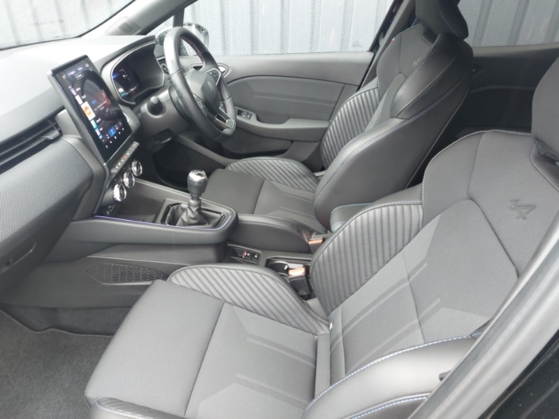 Used Renault Clio 2024 for sale - 78125843: Photo 5