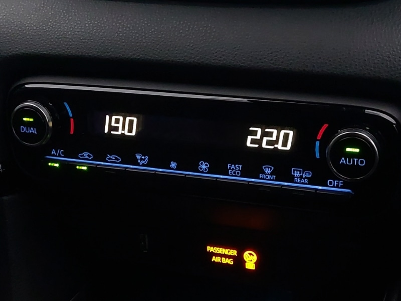 Used Mazda Mazda2 HYBRID 2023 for sale - 76771443: Photo 14