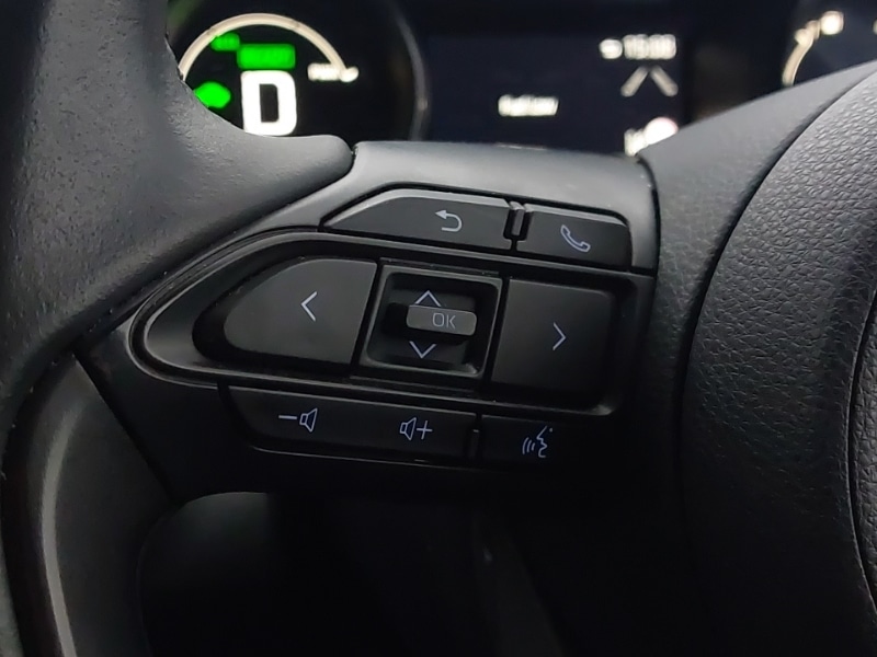 Used Mazda Mazda2 HYBRID 2023 for sale - 76771443: Photo 17