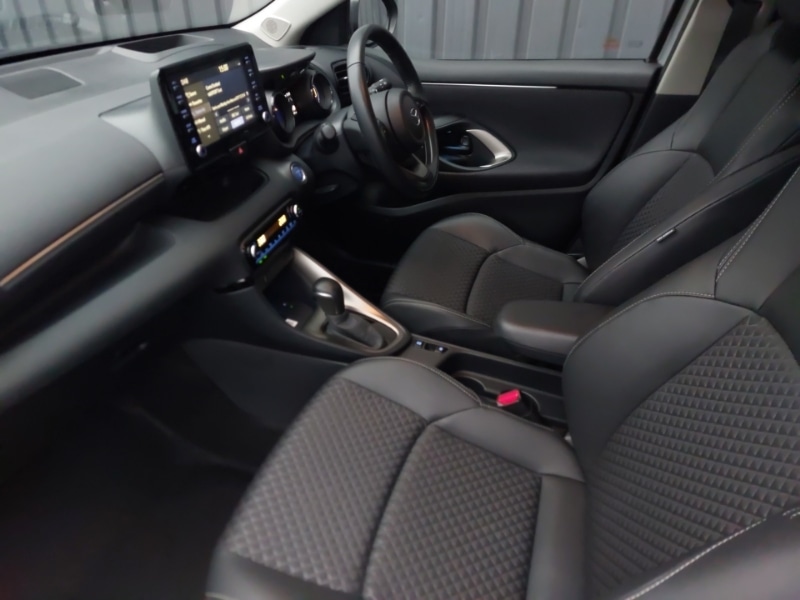 Used Mazda Mazda2 HYBRID 2023 for sale - 76771443: Photo 5