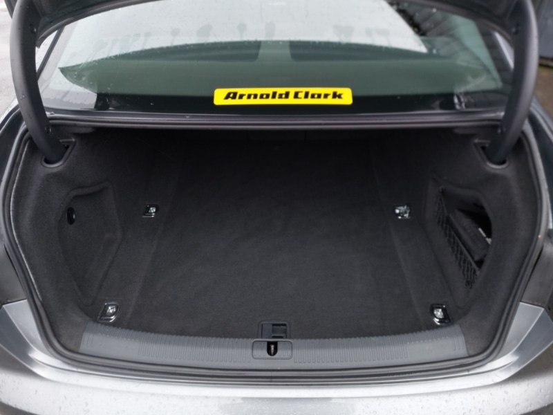 Used Audi A4 2019 for sale - 76566906: Photo 8