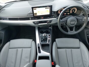 Used Audi A4 2019 for sale - 75893884: Photo