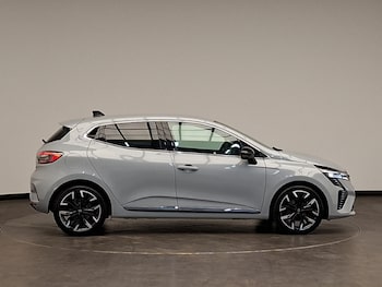 Used Renault Clio 2024 for sale - 79501661: Photo