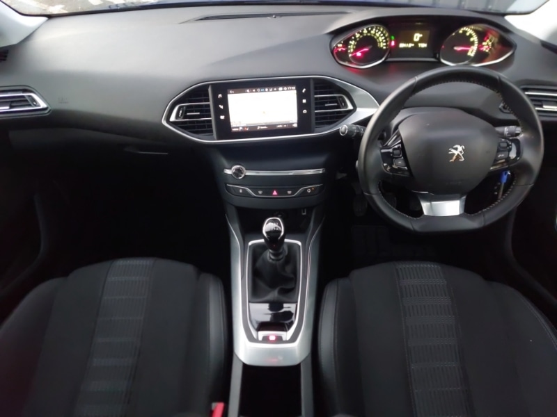 Used Peugeot 308 2020 for sale - 76644129: Photo 2