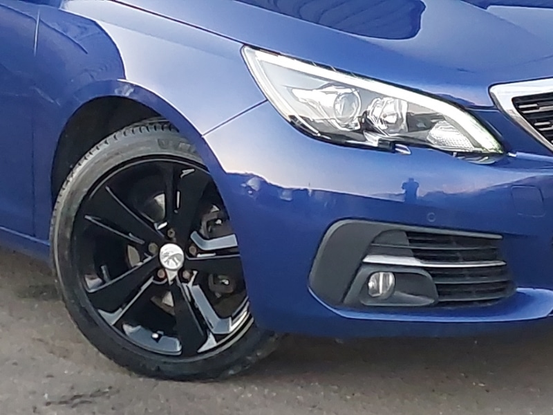 Used Peugeot 308 2020 for sale - 76644129: Photo 9