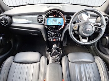 Used MINI Hatch 2021 for sale - 78440155: Photo