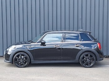 Used MINI Hatch 2021 for sale - 78440155: Photo