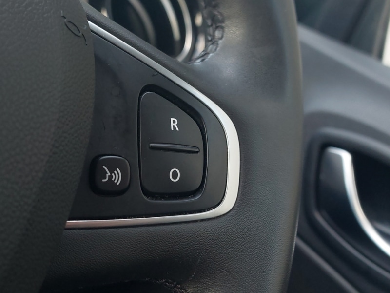 Used Renault Captur 2019 for sale - 76683790: Photo 17