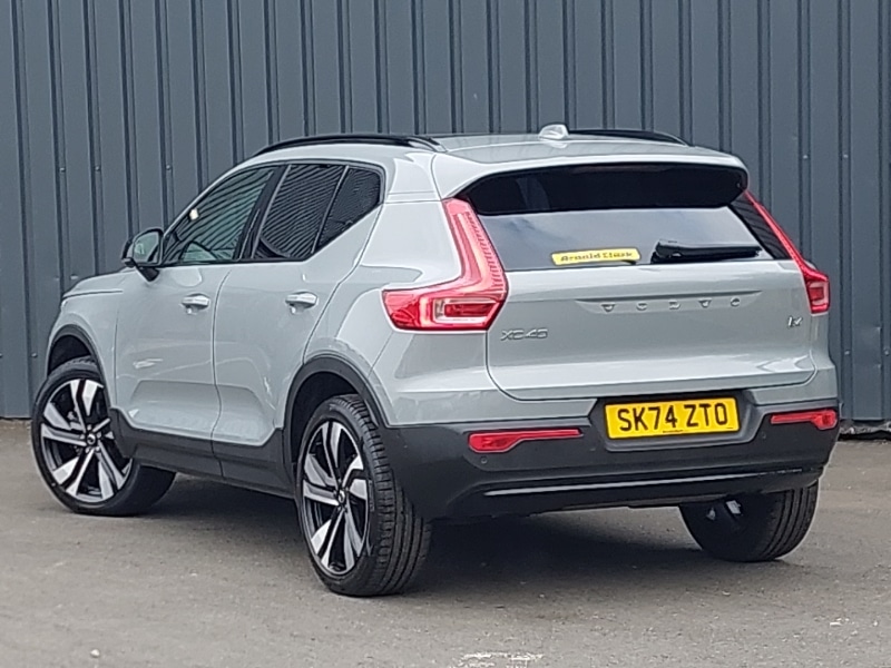 Used Volvo XC40 2024 for sale - 76579384: Photo 3