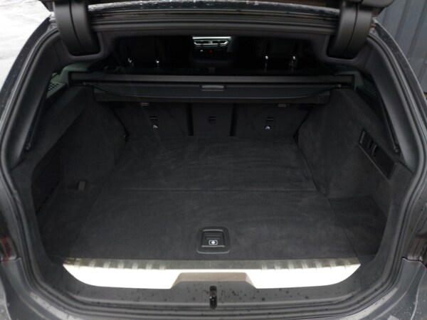 Used BMW 3 Series 2023 for sale - 76166087: Photo 8