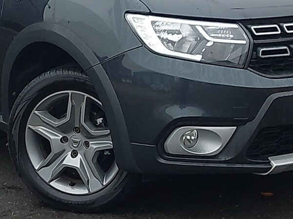 Used Dacia Sandero Stepway 2019 for sale - 76321389: Photo 9