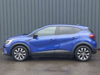 Used Renault Captur 2024 for sale - 75146861: Photo