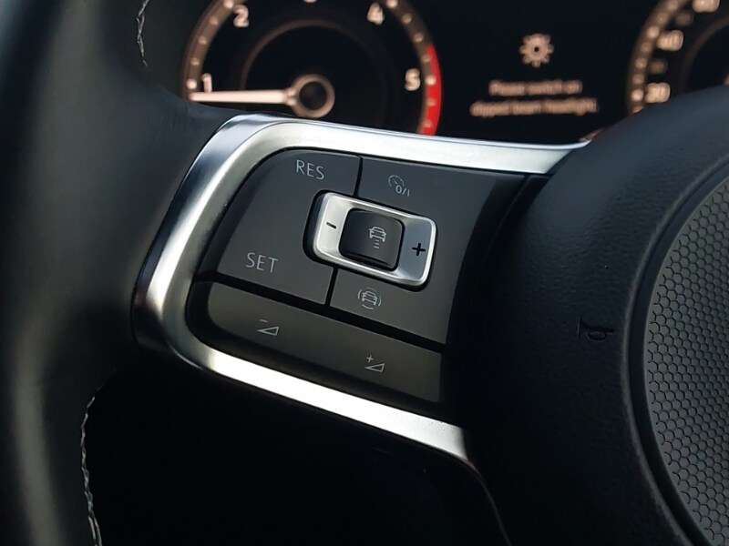 Used Volkswagen Tiguan 2018 for sale - 76687835: Photo 18