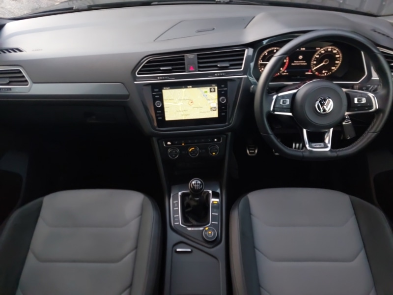 Used Volkswagen Tiguan 2018 for sale - 76687835: Photo 2