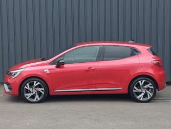 Used Renault Clio 2023 for sale - 74809684: Photo